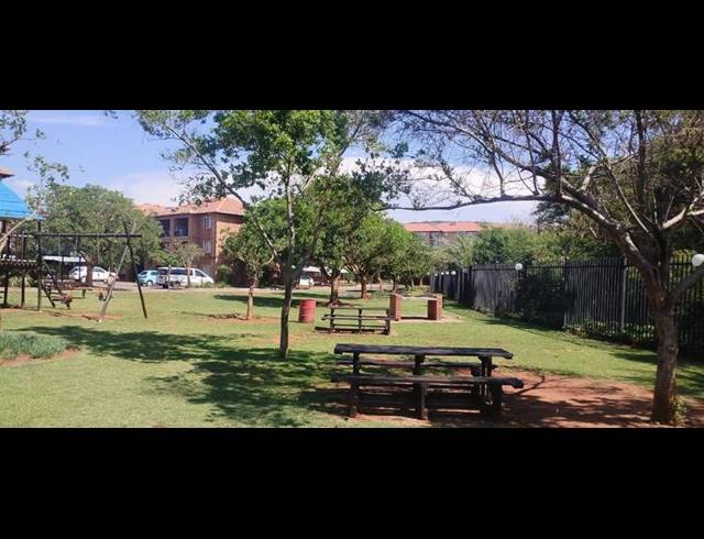 2 BEDROOM APARTMENT FOR SALE IN ANNLIN-WES